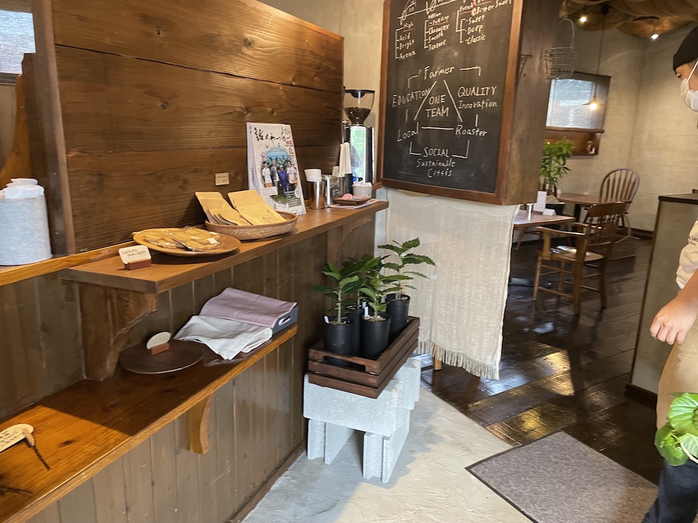 コーヒーの木の苗木」の販売を開始しました！｜FUKU COFFEE FARM - 沖縄県うるま市のコーヒー農園 -